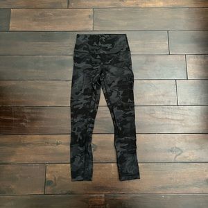Camo Lululemon leggings